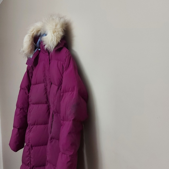 L.L.Bean goose down parka with removable fur trim and removeable hood Pink MedP - Picture 3 of 8